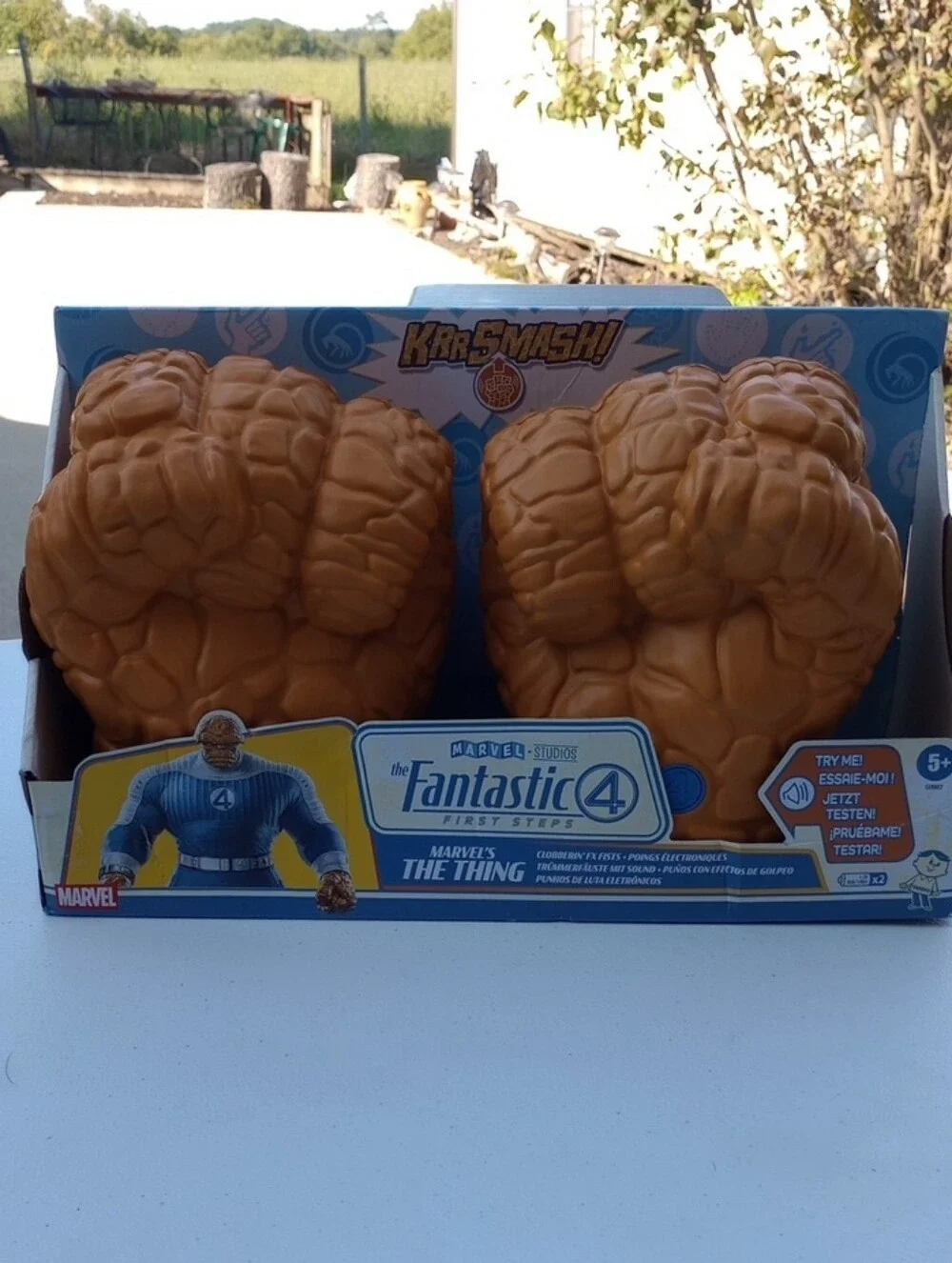 Marvel The Fantastic 4 First Steps The Thing Foam Smash Gloves -